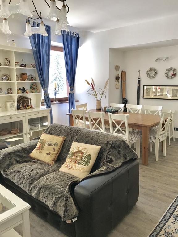 Charming 3-Bedroom Apartment Poiana Brasov Exterior photo